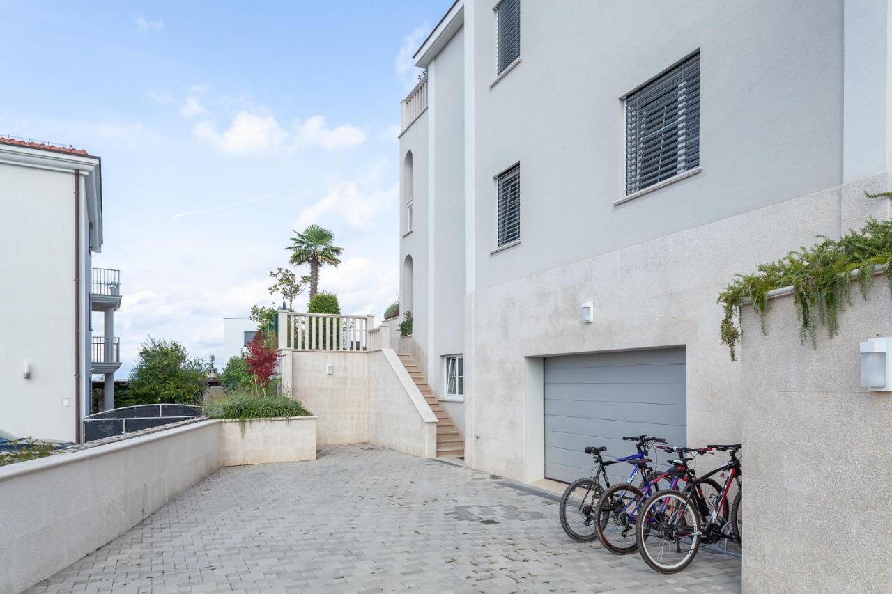 Luxury Rooms Vila Carissa Malinska Exterior photo